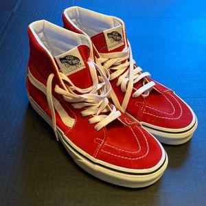 Sk8-Hi Vans
